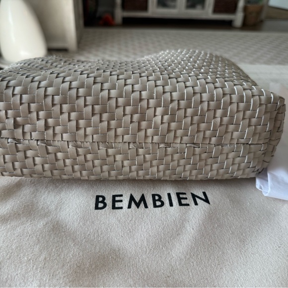 Bembien Serena Cream Leather Hobo Handbag - Picture 4 of 8